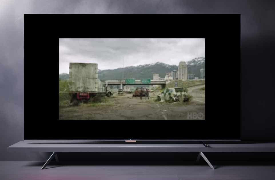 An image of a Samsung TV not showing fullscreen